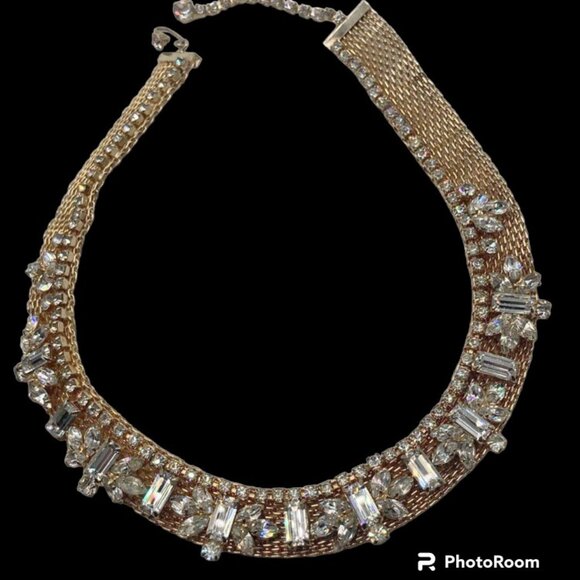 Exquisite Signed Hattie Carnegie Rhinestone Embellished Choker Necklace - Picture 2 of 6